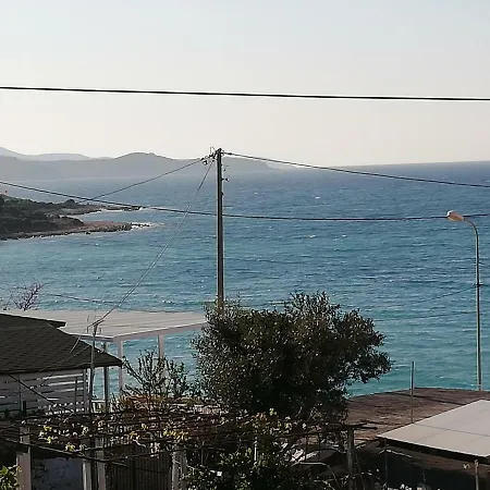 Elton Zote 5 * Ksamil
